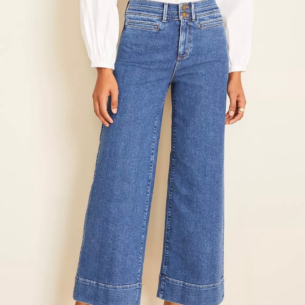 Ann Taylor Wide leg crop jeans in bright indigo wash